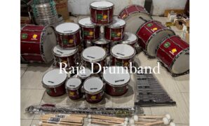 1 Set Alat Drumband 1 Set Alat Drumband