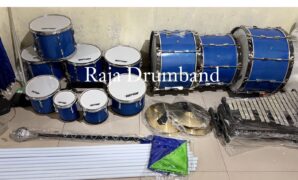 Drumband Yang Besar Drumband Yang Besar